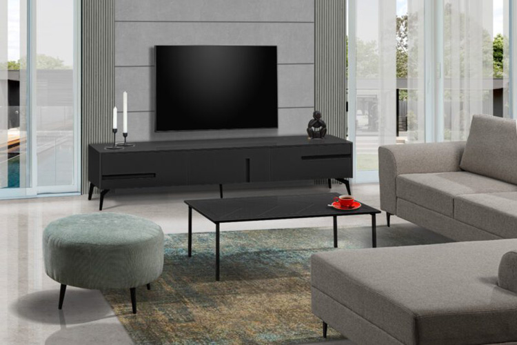 מזנון אורי שחור