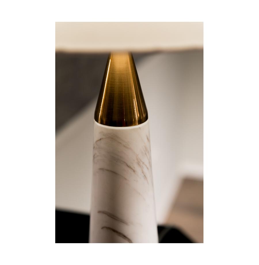 resized_RK8_2492 667X1000 LAMP_
