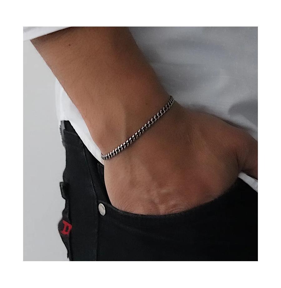 resized_1_