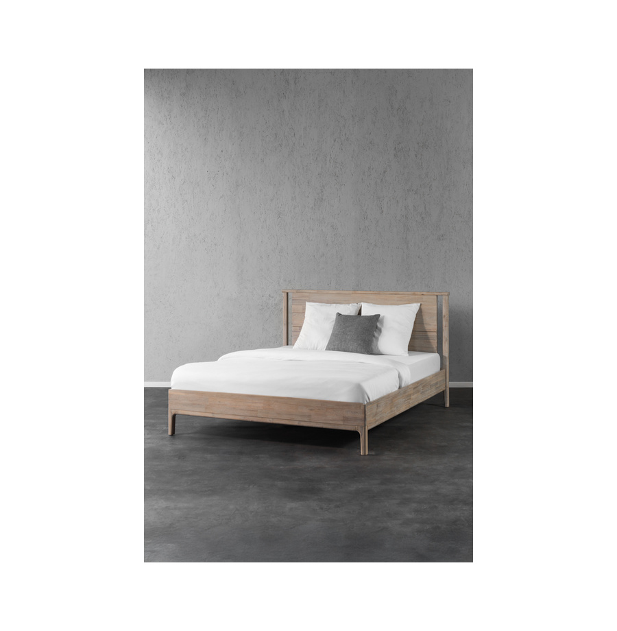 RK8_1401-EditJanuary  667X1000 web