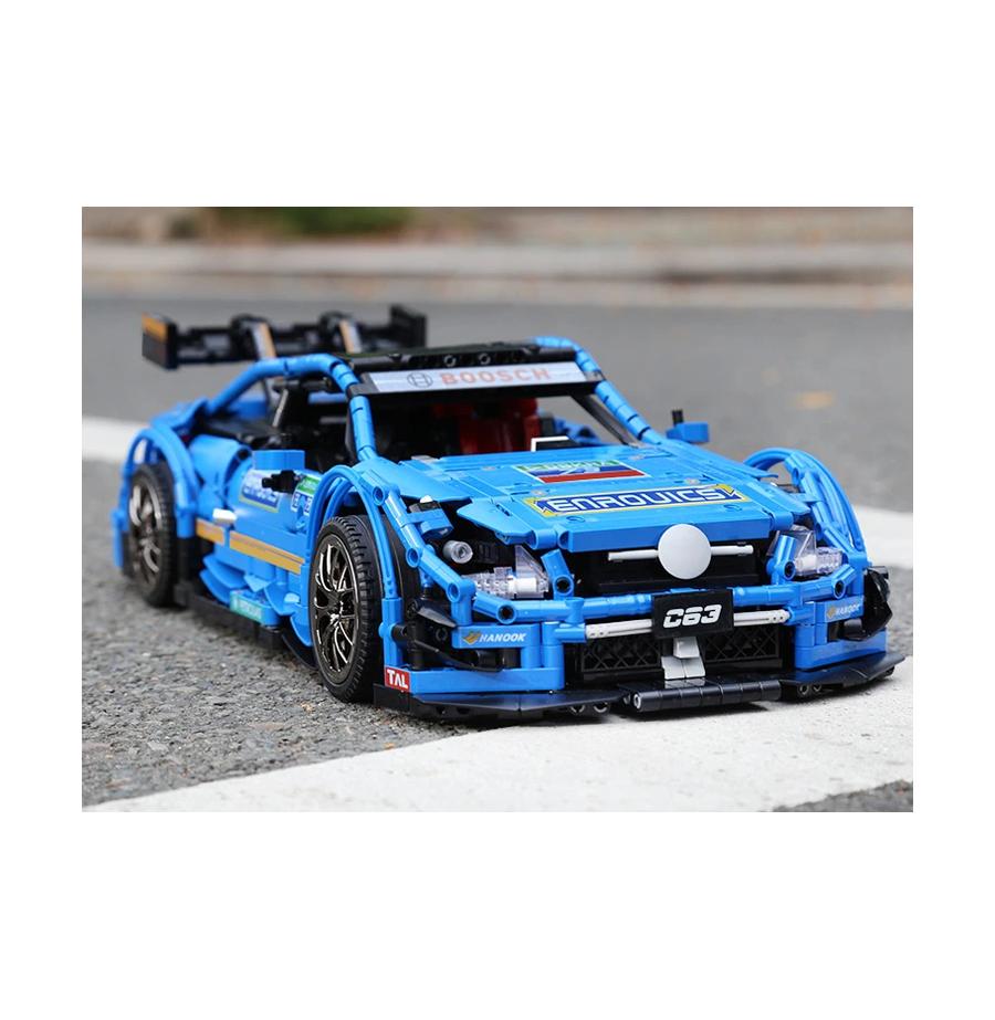 resized_Cat_450153_674_