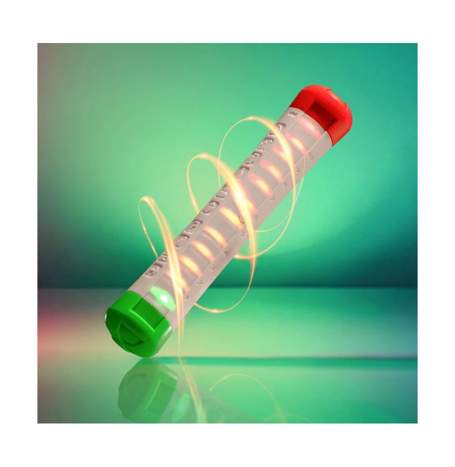 resized_Cat_450153_683_