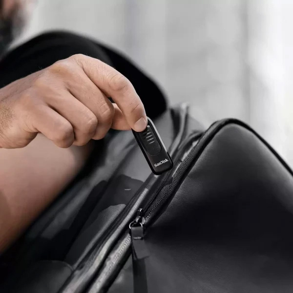 דיסק און קי 256GB בחיבור USB-C 3.2 לחיבור למחשב, לטאבלט ולסמארטפון להעברת קבצים מהירה | SanDisk Ultra Slider 3 copy