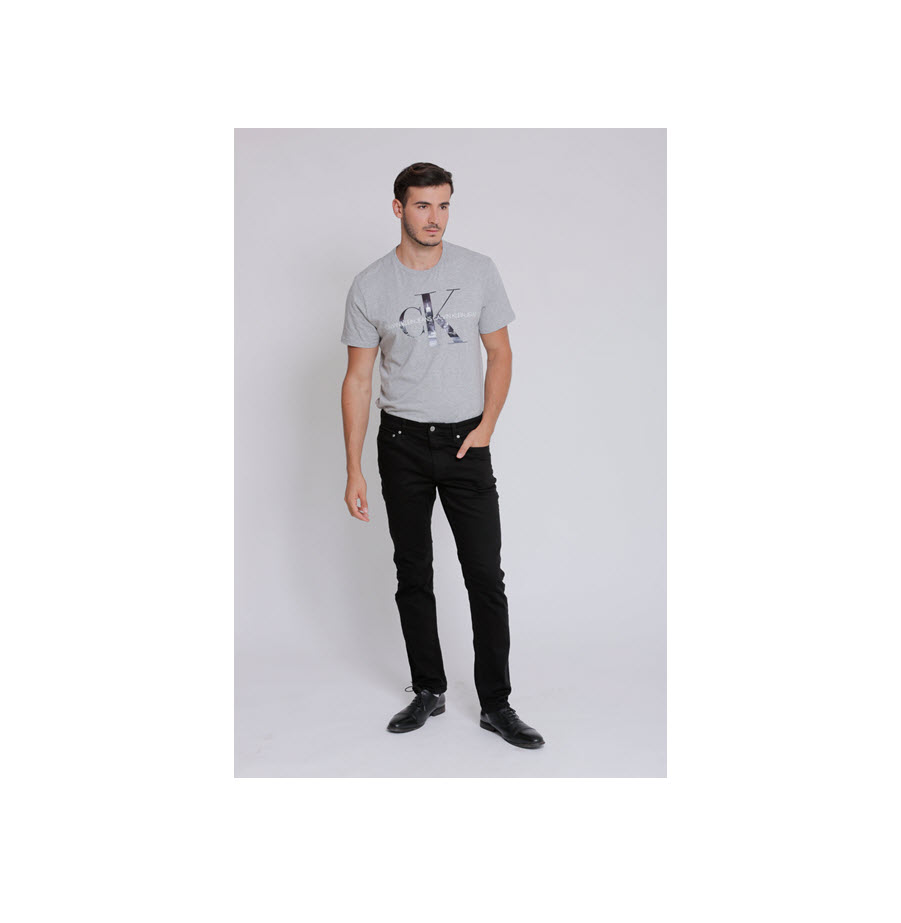 ג'ינס לגבר גזרת סלים פיט Calvin Klein קלווין קליין