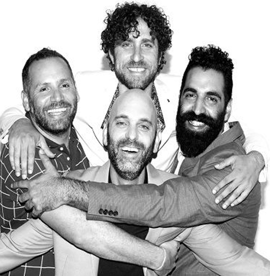 מלון בוטיק בתא ומרסדס בנד בהופעה